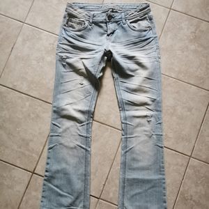 Lightwash low-rise boot cut jeans